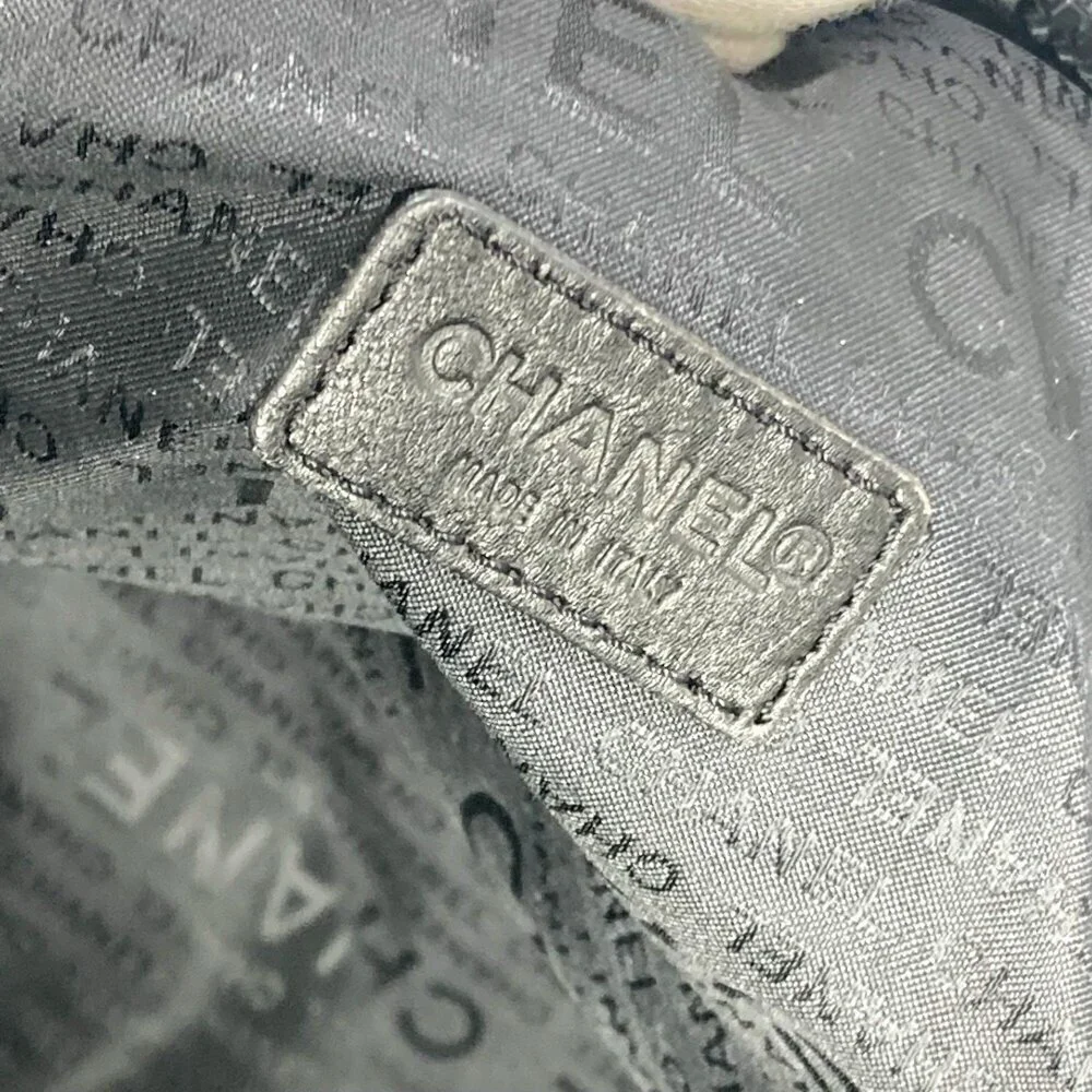 CHANEL Black Logo Shoulder Bag